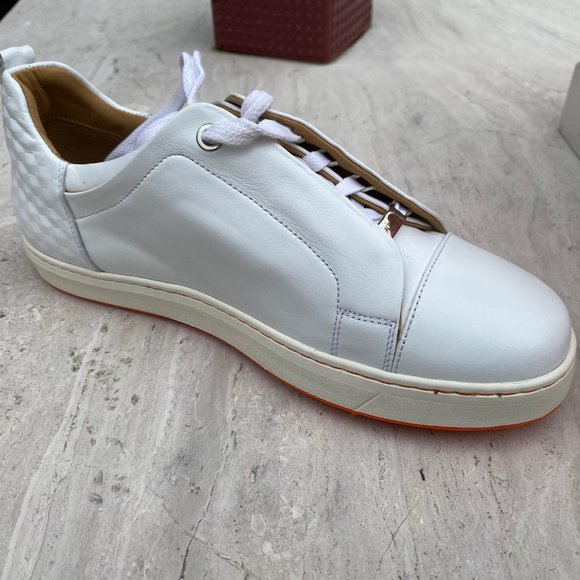 Royal Albartross - Picture 7 of 11